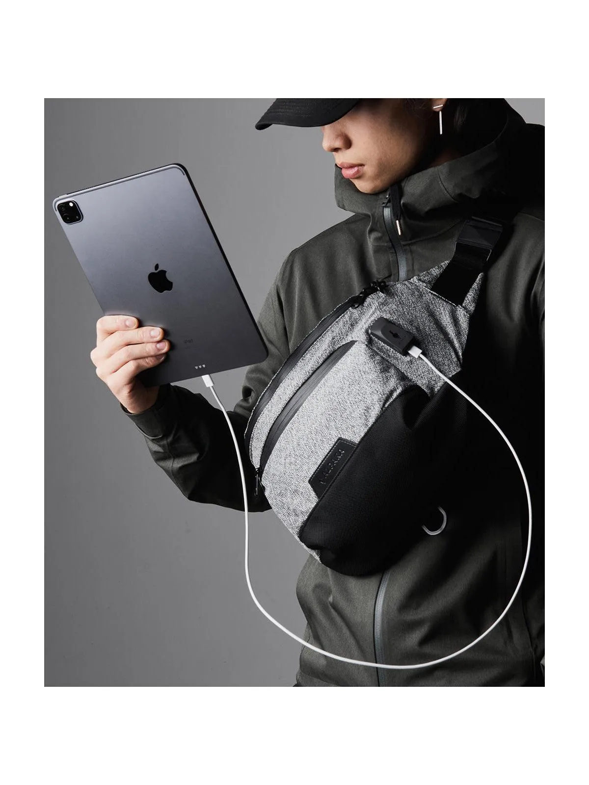 Alpaka Bravo Sling Pro Charcoal Black