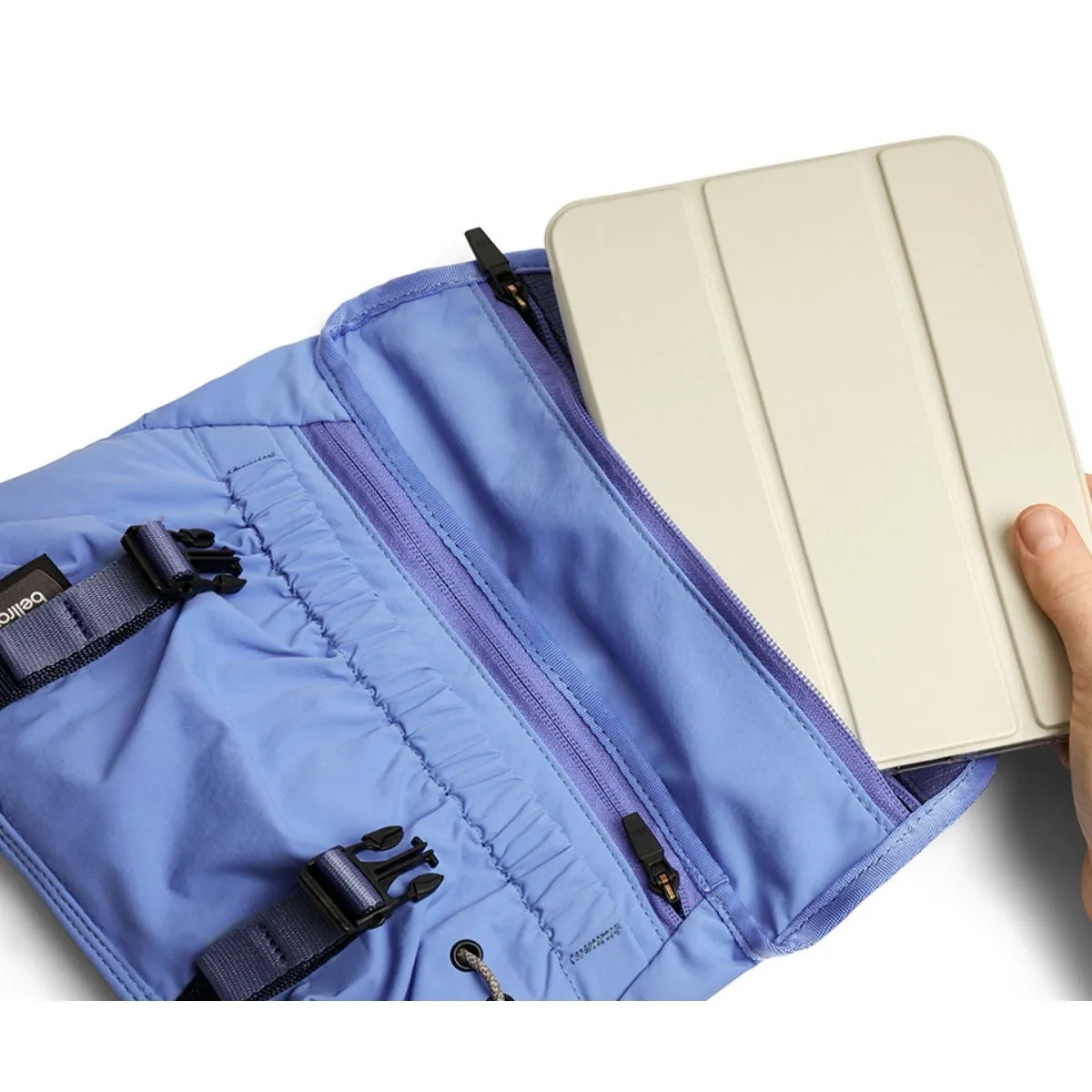 Bellroy Cinch Mini Messenger in Denim Blue