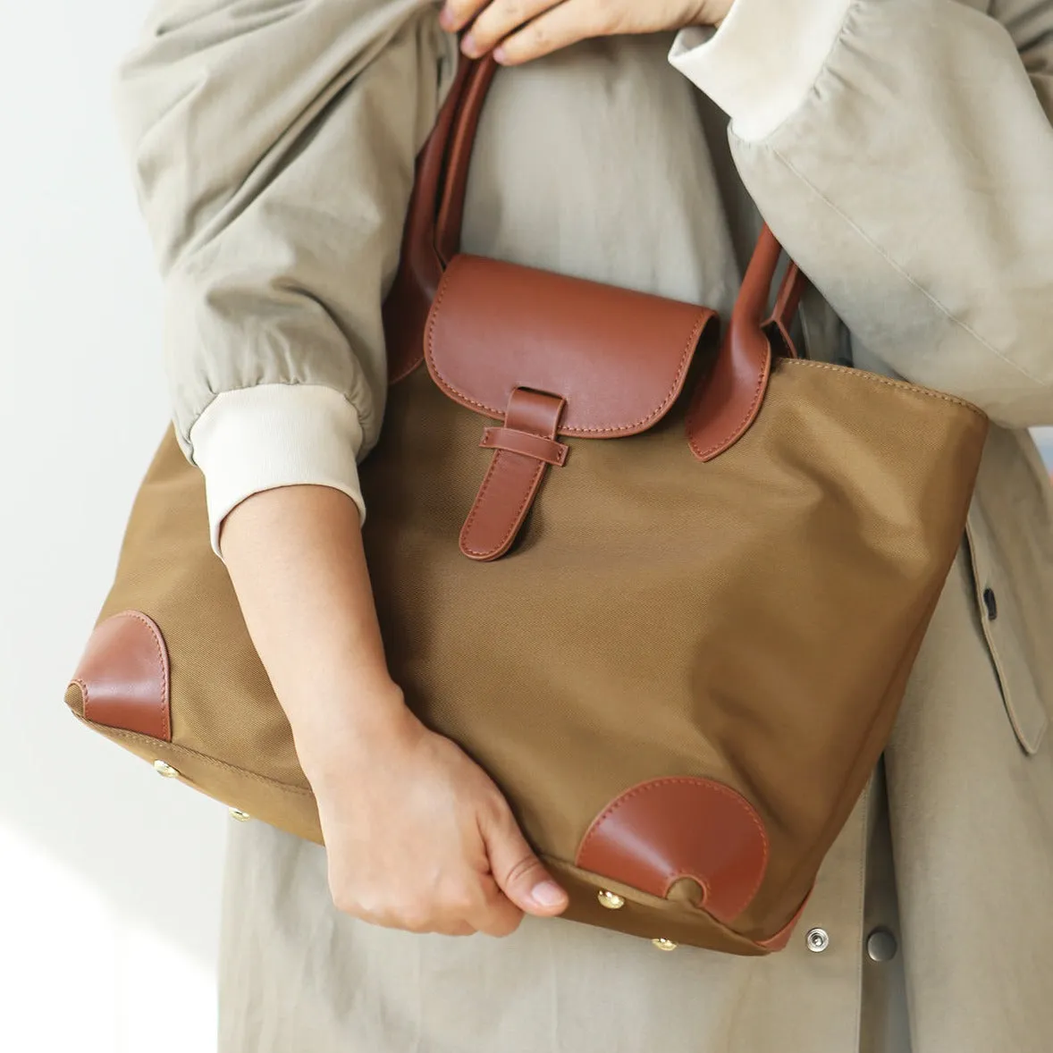 Chic Womens Nylon Tote Bag With Zipper Nylon Shoulder Bags