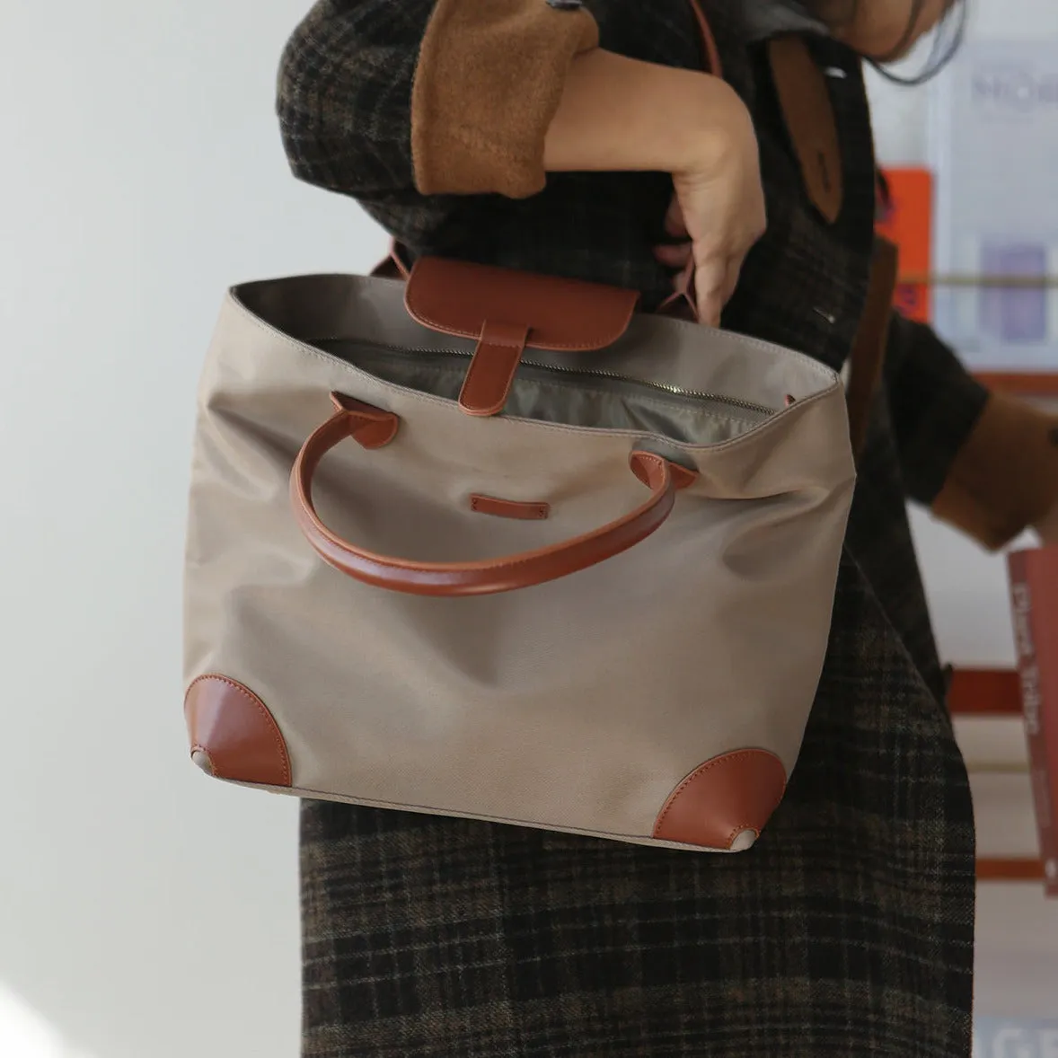 Chic Womens Nylon Tote Bag With Zipper Nylon Shoulder Bags