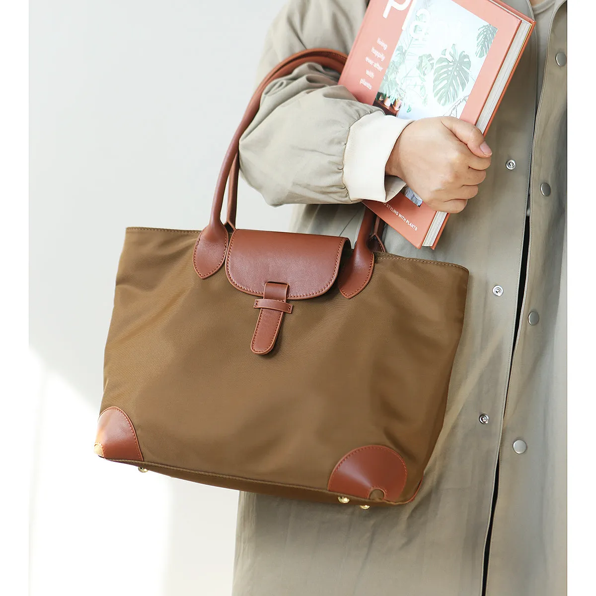 Chic Womens Nylon Tote Bag With Zipper Nylon Shoulder Bags