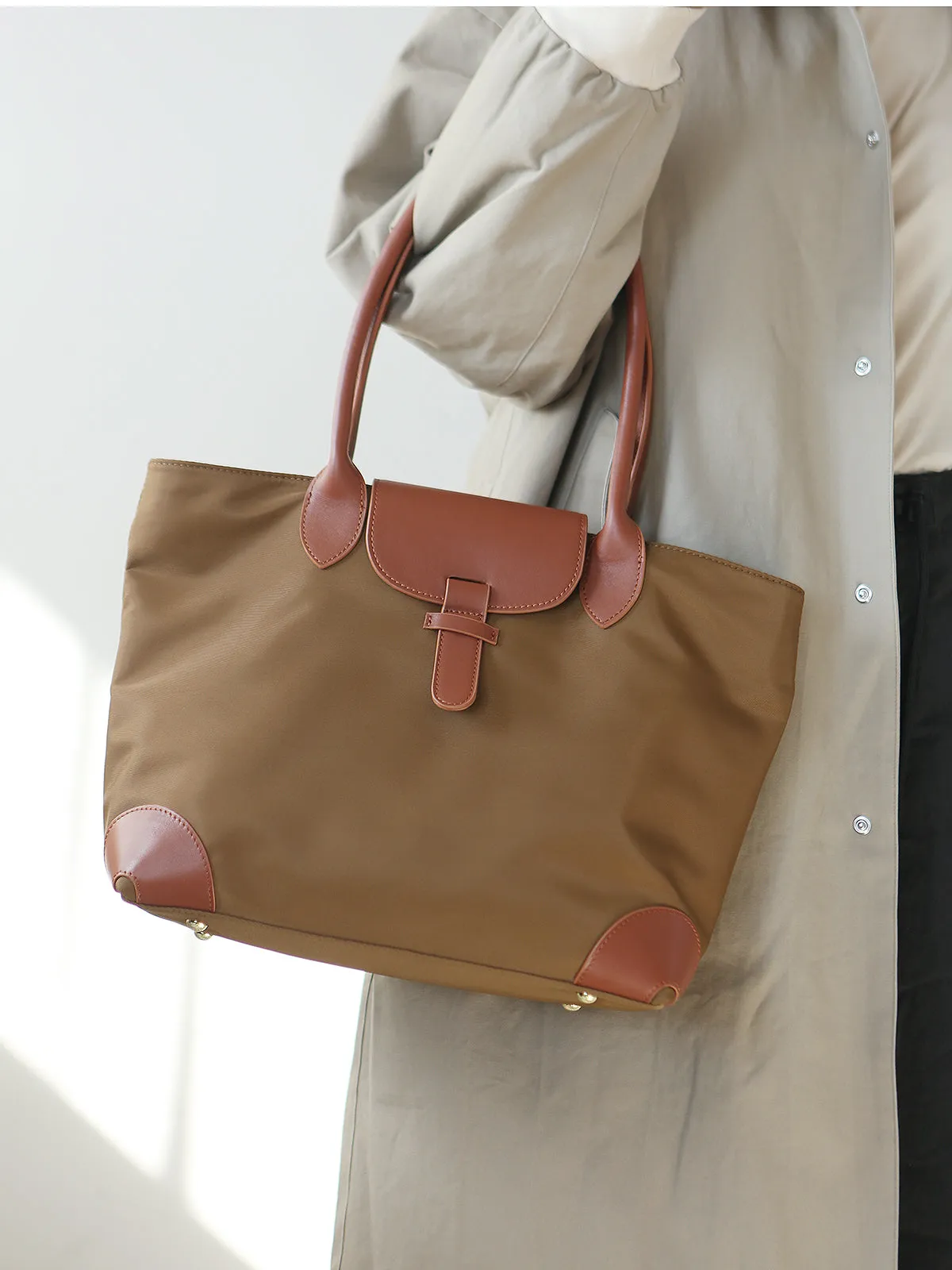 Chic Womens Nylon Tote Bag With Zipper Nylon Shoulder Bags