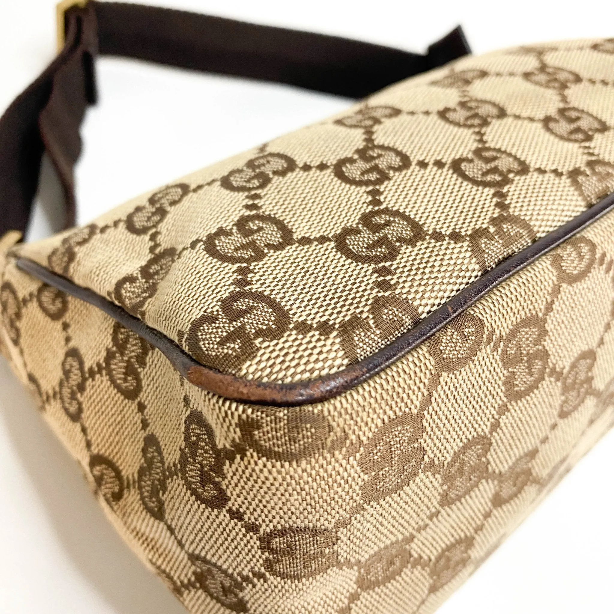 GG Canvas Pochette Belt Strap Shoulder Bag