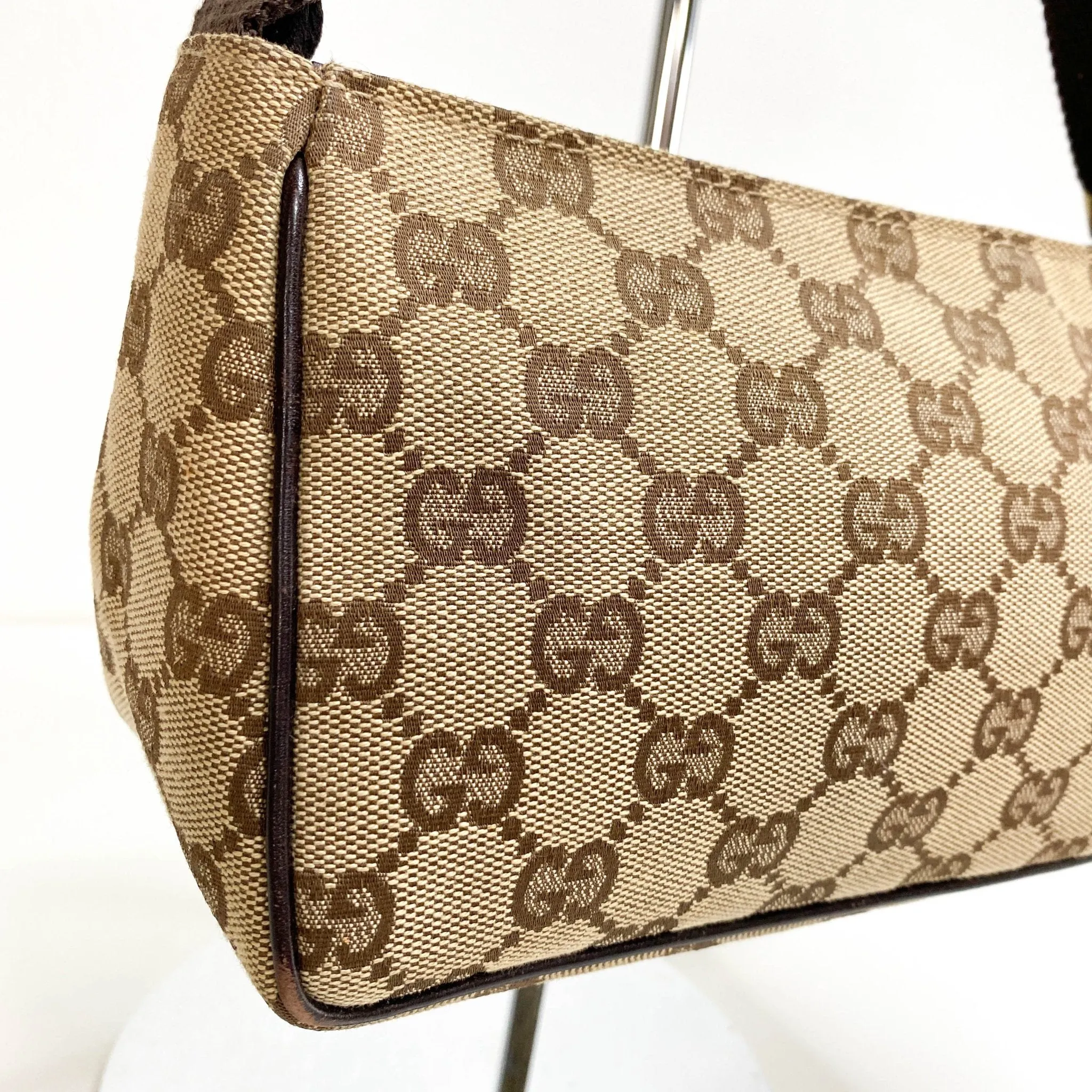 GG Canvas Pochette Belt Strap Shoulder Bag