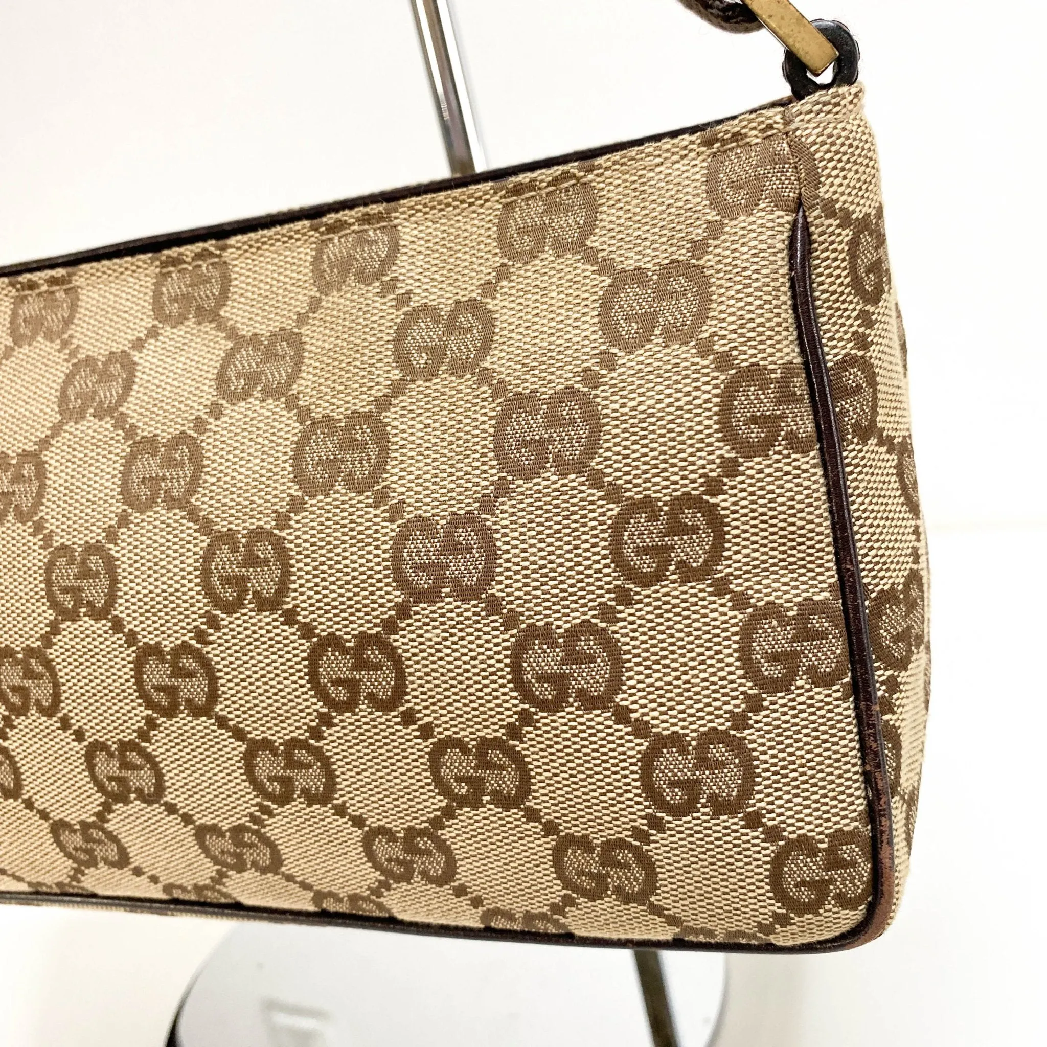 GG Canvas Pochette Belt Strap Shoulder Bag