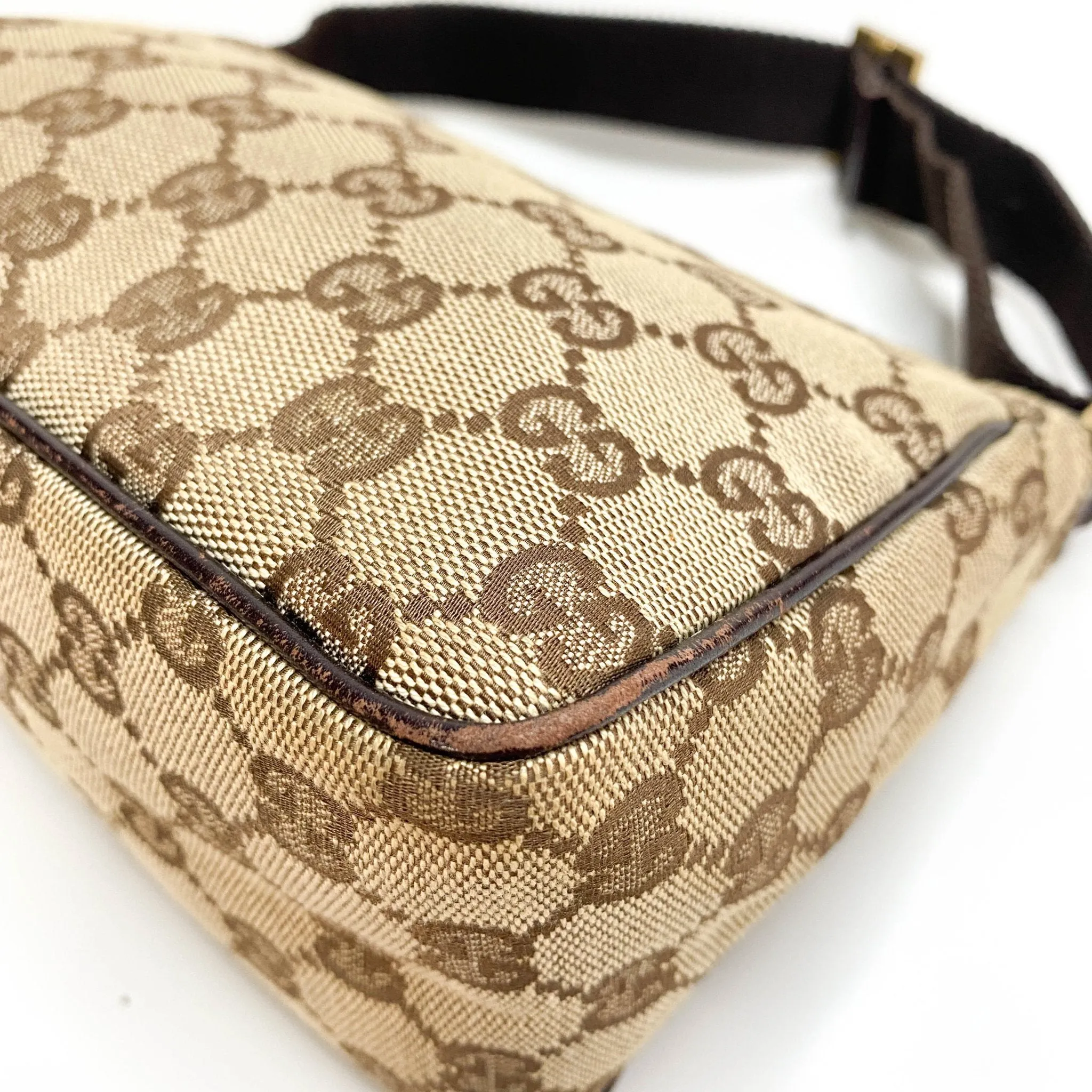 GG Canvas Pochette Belt Strap Shoulder Bag