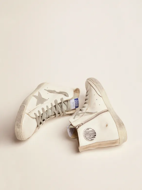 GG Francy Leather Trainers in Silver and White
