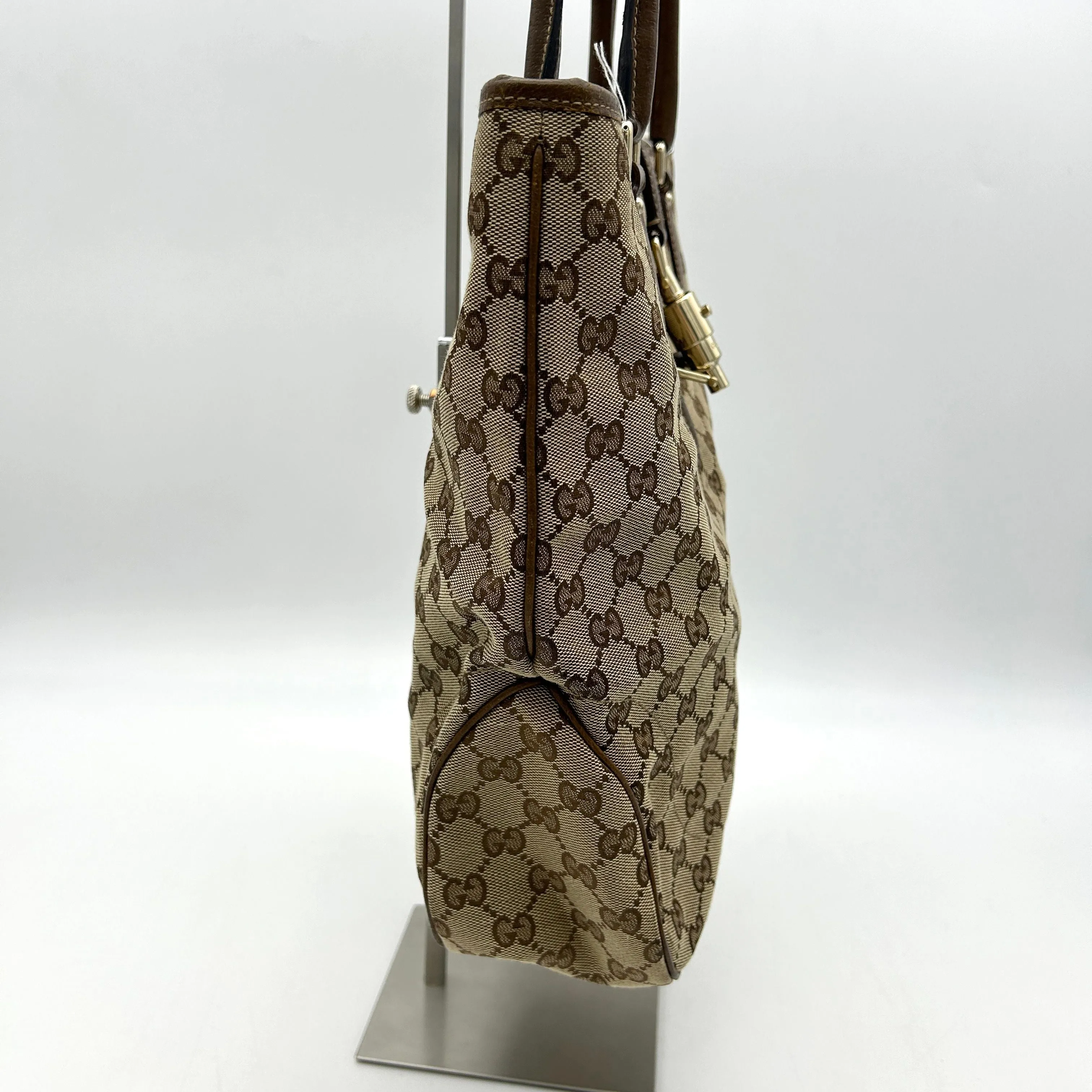GUCCI Monogram Piston Lock Tote Ebony gu8824fd