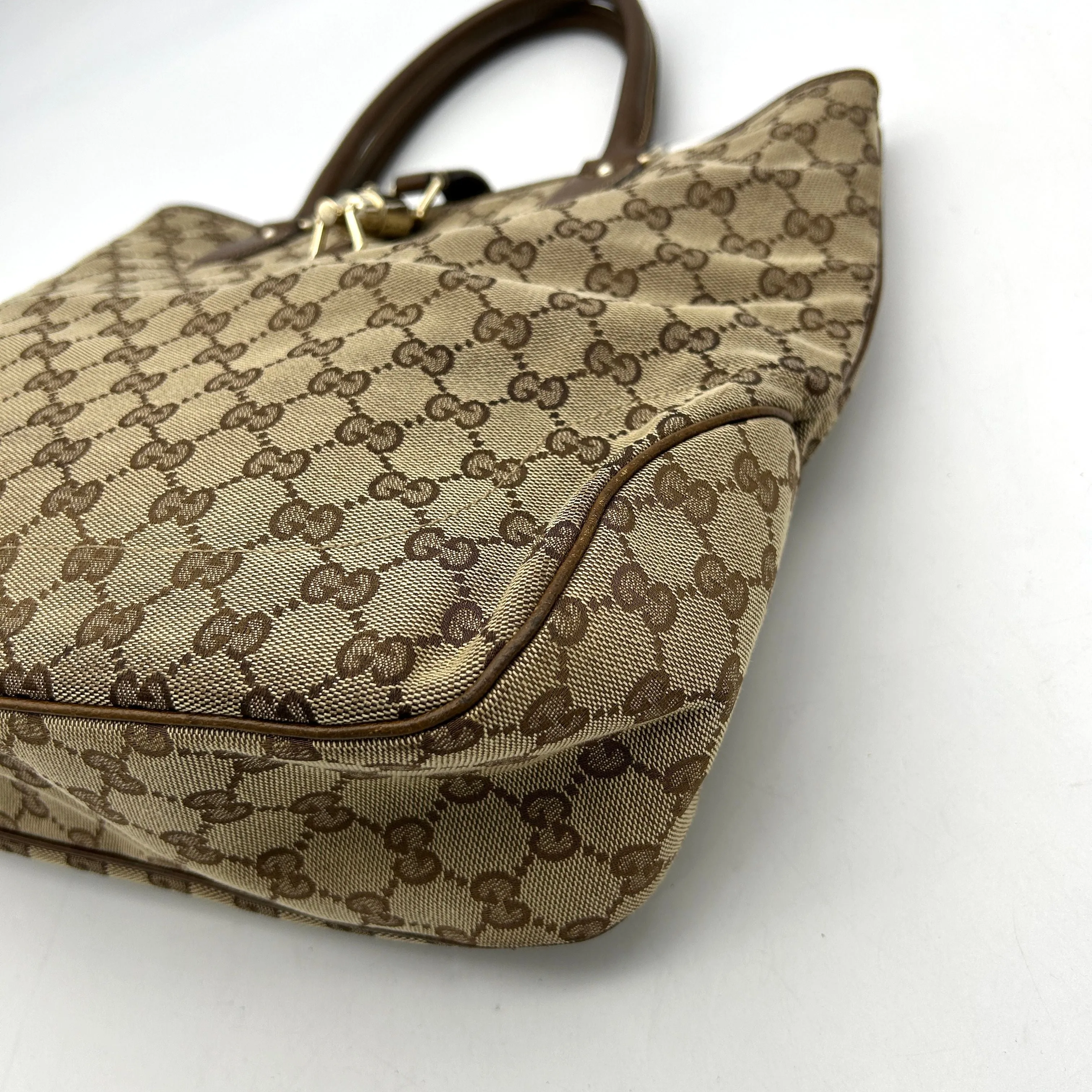 GUCCI Monogram Piston Lock Tote Ebony gu8824fd