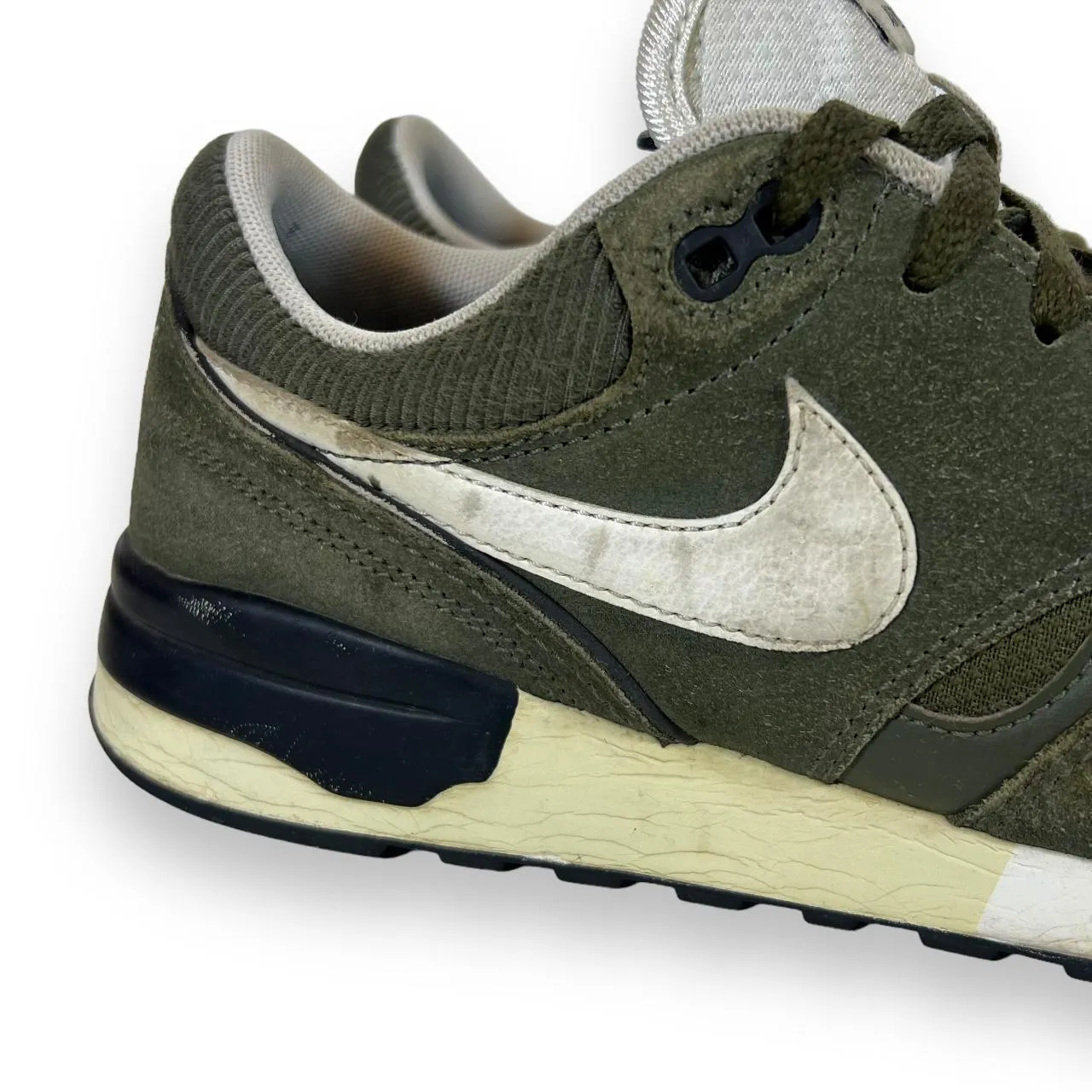 NIKE AIR ODYSSEY (2017) Khaki Green Running Trainers Shoes