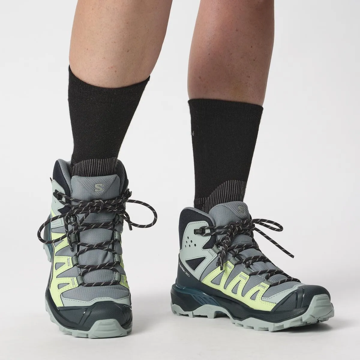 Salomon Women's X Ultra 360 Gore-Tex Mid Trail Boots (Trooper/Carbon/Arona)