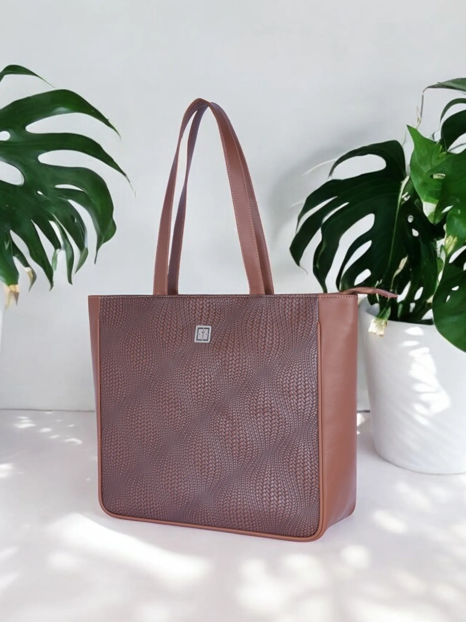 Texas Mirage Designer Big Tote Bag | Stylish & Functional Handcrafted Shoulder Bag for Mothers & Office Use | Premium Vegan Leather